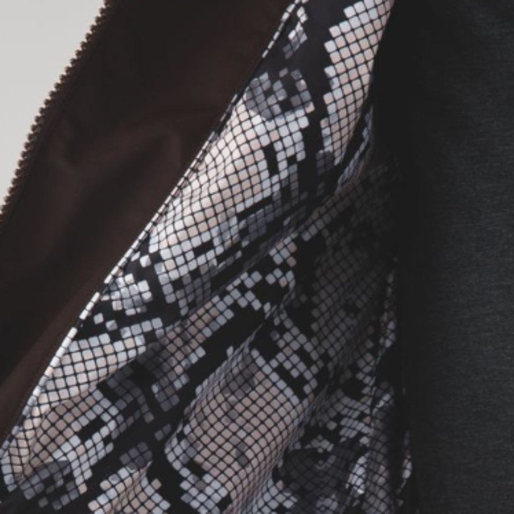 Lululemon Definitely Raining Jacket - image 8